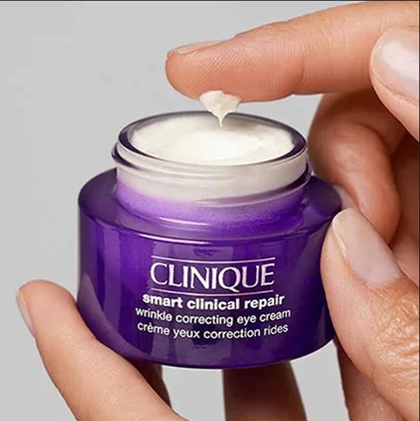 کرم مرطوب کننده اسمارت کلینیکال ریپایر انواع پوست کلینیک